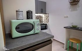 The Mint - Stylish Studio In Egaleo-Athens